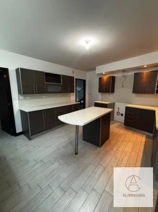 Casa en venta 4 dormitorios, Campos de San Isidro — Casa en Venta en Campos de San Isidro II, Zona 16, Guatemala, Ciudad — miniatura 16 de 17