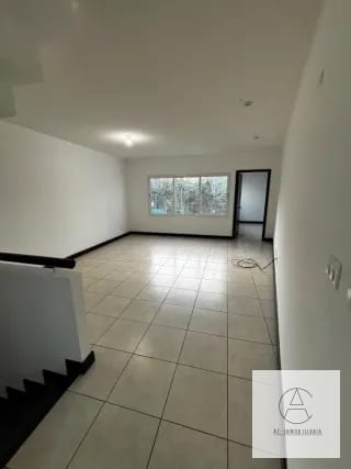 Casa en venta 4 dormitorios, Campos de San Isidro — Casa en Venta en Campos de San Isidro II, Zona 16, Guatemala, Ciudad — miniatura 5 de 17