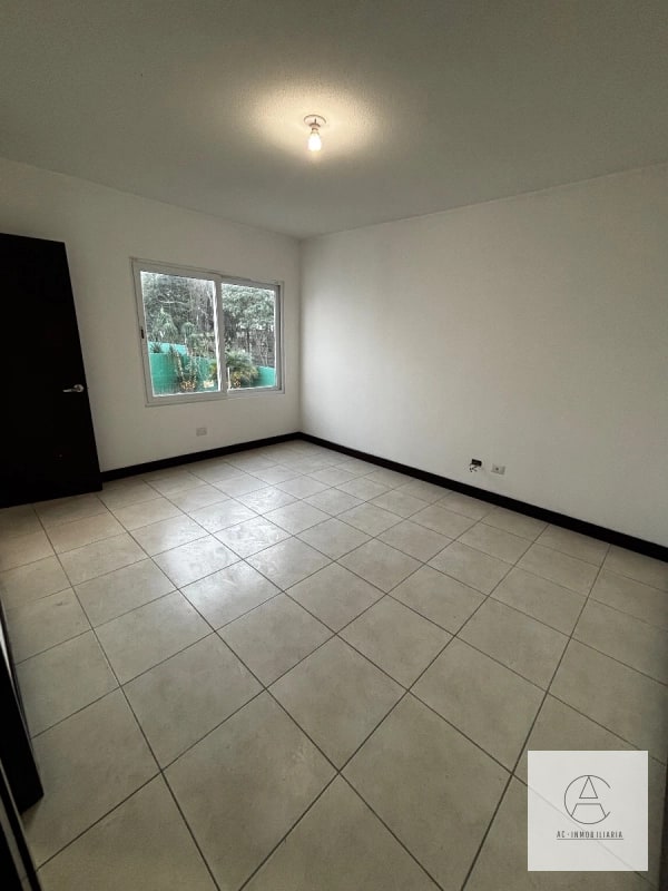 Casa en venta 4 dormitorios, Campos de San Isidro - 3