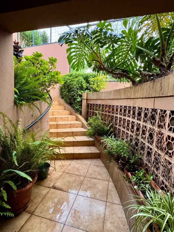 Casa en venta - Bellas Luces - Santa Catarina Pinula — Casa en Venta en Santa Catarina Pinula, Carretera a El Salvador, Guatemala, Ciudad — foto 6 de 11