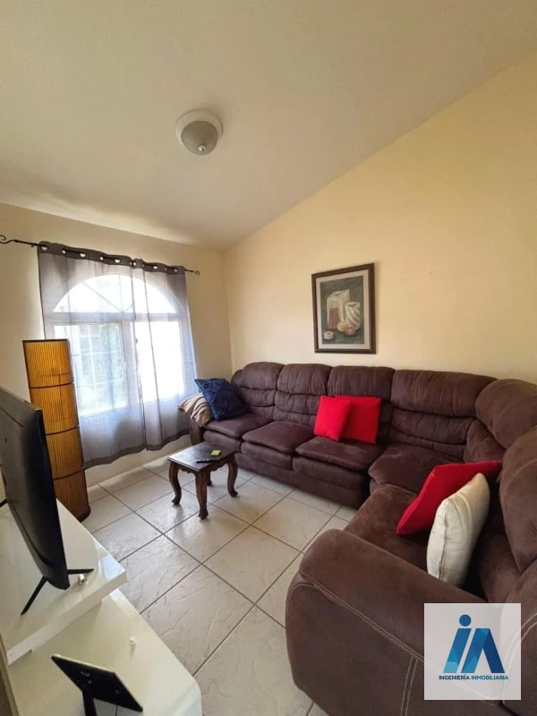 CASA EN VENTA – 📍Condominio Orquídeas, San Cristóbal sector A1, Zona 8 de Mixco - 10