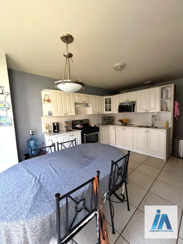 CASA EN VENTA – 📍Condominio Orquídeas, San Cristóbal sector A1, Zona 8 de Mixco - 9