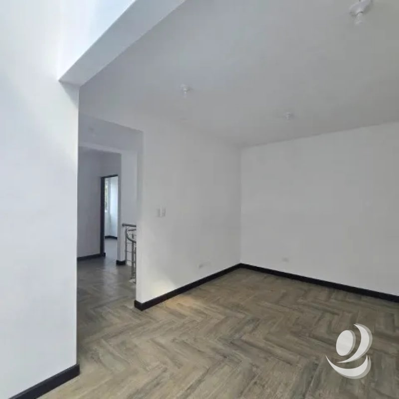 ¡¡¡Casa en Venta Hacienda Real Zona 16 Hacienda Vista Hermosa!!! - 7