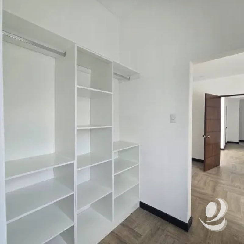 ¡¡¡Casa en Venta Hacienda Real Zona 16 Hacienda Vista Hermosa!!! - 5