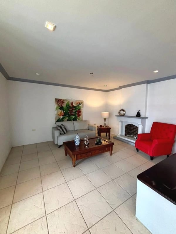 CASA EN VENTA CONDOMINIO LAS ORQUÍDEAS SECTOR  A-1 SAN CRISTÓBAL ZONA 8 MIXCO — Casa en Venta en Zona 8 Mixco, Guatemala, Ciudad — foto 13 de 13
