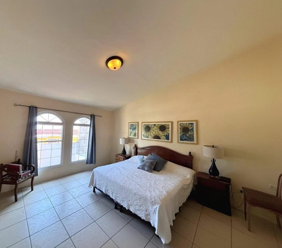 CASA EN VENTA CONDOMINIO LAS ORQUÍDEAS SECTOR  A-1 SAN CRISTÓBAL ZONA 8 MIXCO — Casa en Venta en Zona 8 Mixco, Guatemala, Ciudad — foto 7 de 13