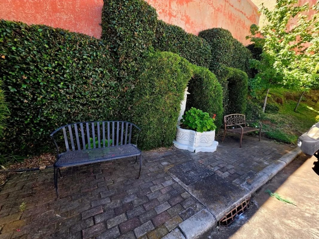 CASA EN VENTA SAN CRISTÓBAL A LA PAR DE SANKRIS MALL — Casa en Venta en Zona 8 Mixco, Guatemala, Ciudad — foto 3 de 9