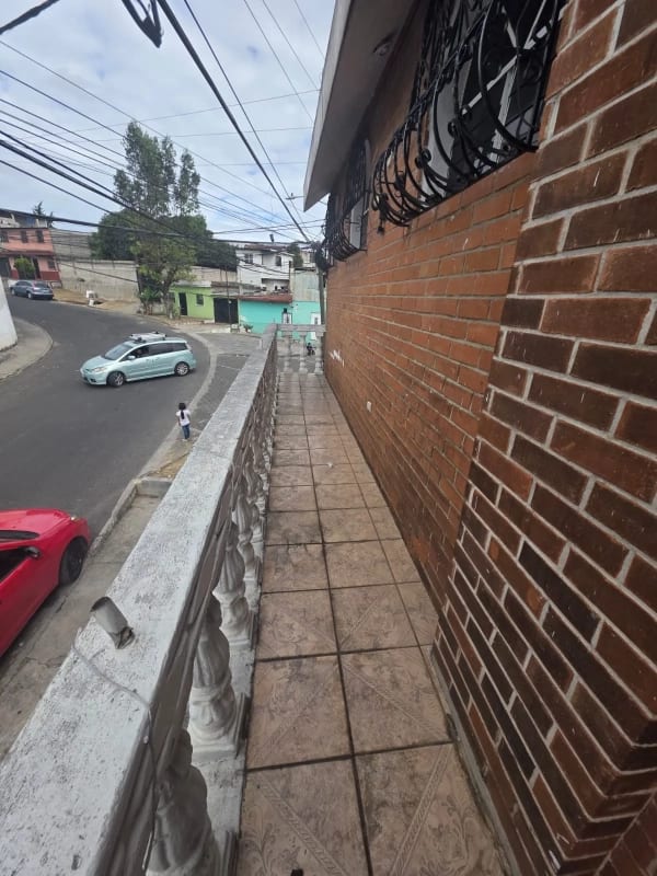 CASA EN VENTA PARA INVERSIÓN COLONIA EL TESORO — Casa en Venta en Zona 2 Mixco, Guatemala, Ciudad — foto 9 de 9