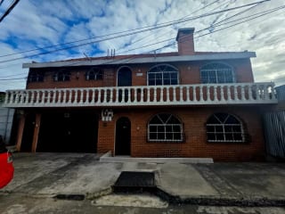 CASA EN VENTA PARA INVERSIÓN COLONIA EL TESORO — Casa en Venta en Zona 2 Mixco, Guatemala, Ciudad — miniatura 5 de 9