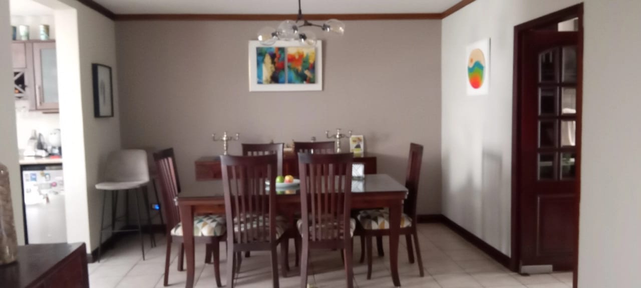 Casa en Venta en San Isidro zona 16 - 13