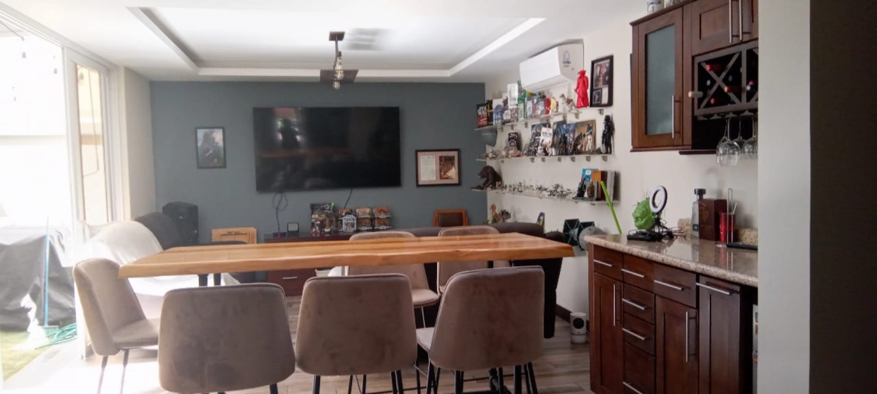 Casa en Venta en San Isidro zona 16 - 7