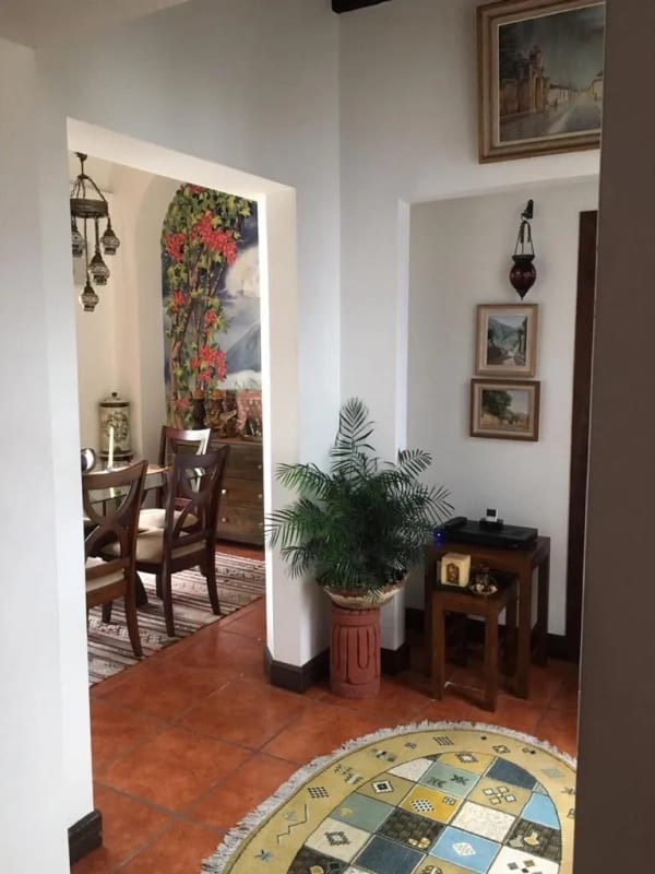 Casa en Renta - Antigua Guatemala — Casa en Alquiler en Antigua, Sacatepéquez — foto 1 de 9