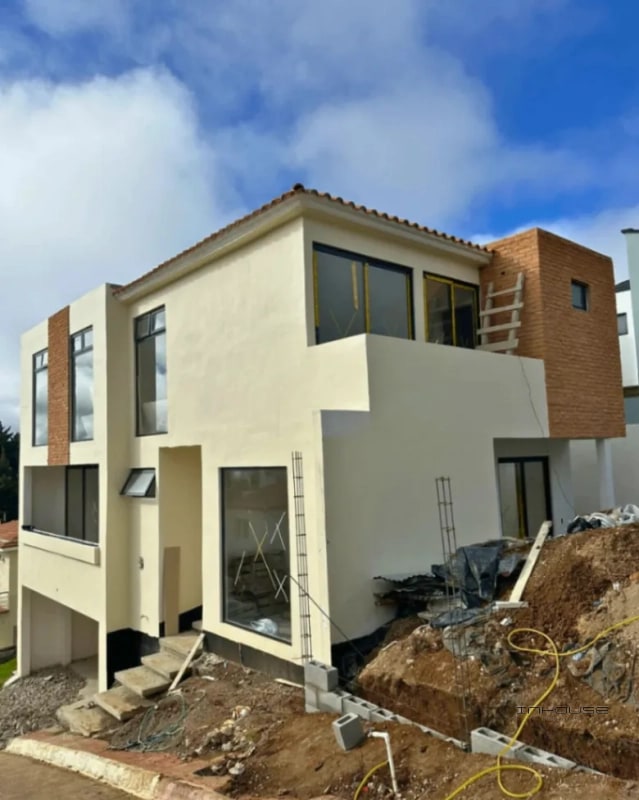 CASA EN VENTA EN CAES, ARRAZOLA KM 16.5 EN CONSTRUCCION - 1