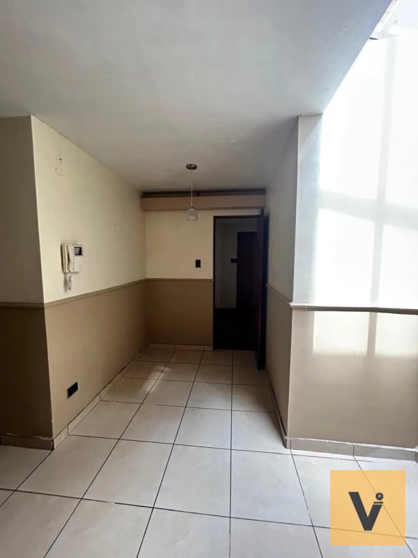 Casa en venta en Vista Hermosa 3. a 1 cuadra de UVG - 10