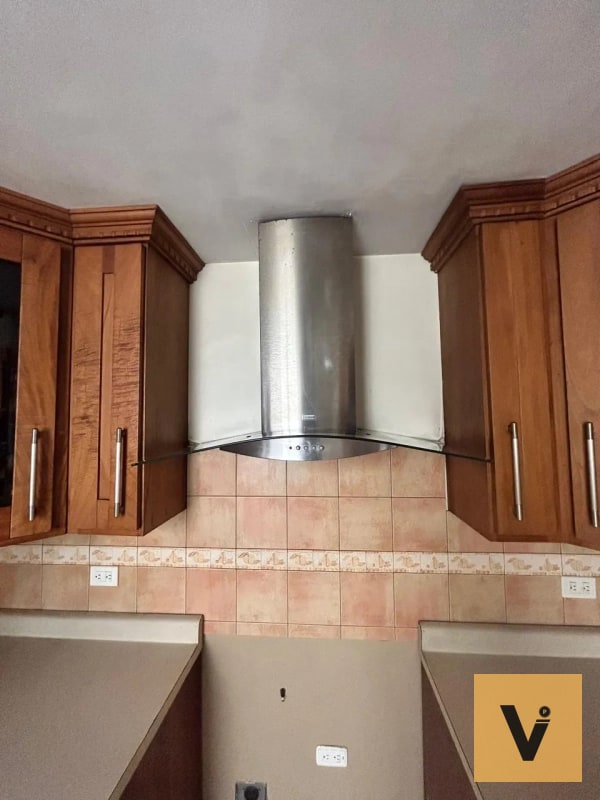 Casa en venta en Vista Hermosa 3. a 1 cuadra de UVG - 7