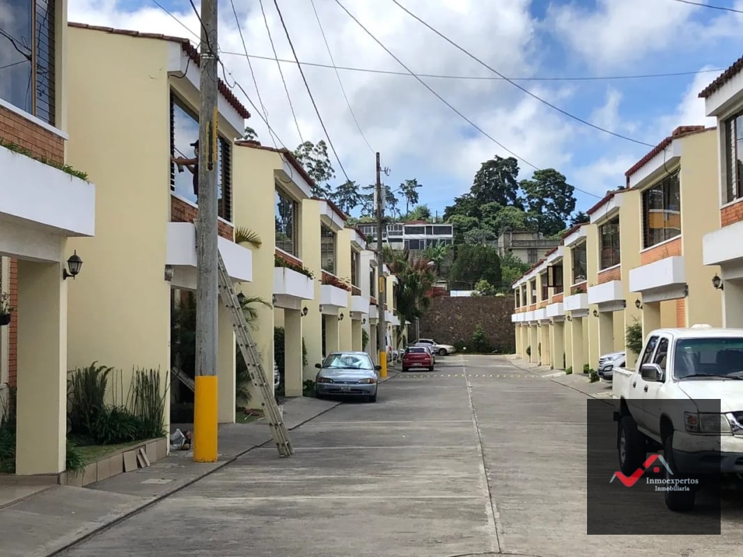 Casa en Venta Carretera a El Salvador Km 14.5 - 1