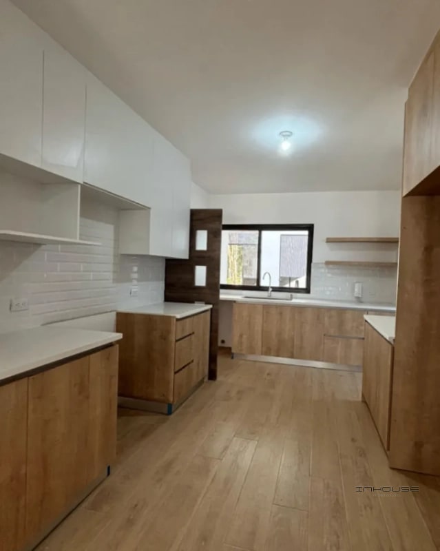 CASA EN VENTA ARRAZOLA 1 KM 17.5 - 6