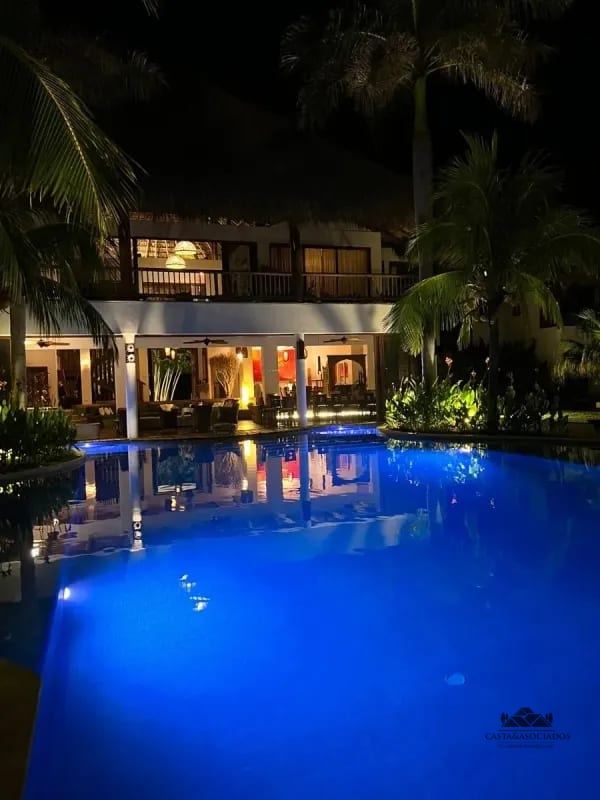 MANSIÓN EN VENTA MONTERRICO — Casa en Venta en Monterrico, Santa Rosa — foto 1 de 10