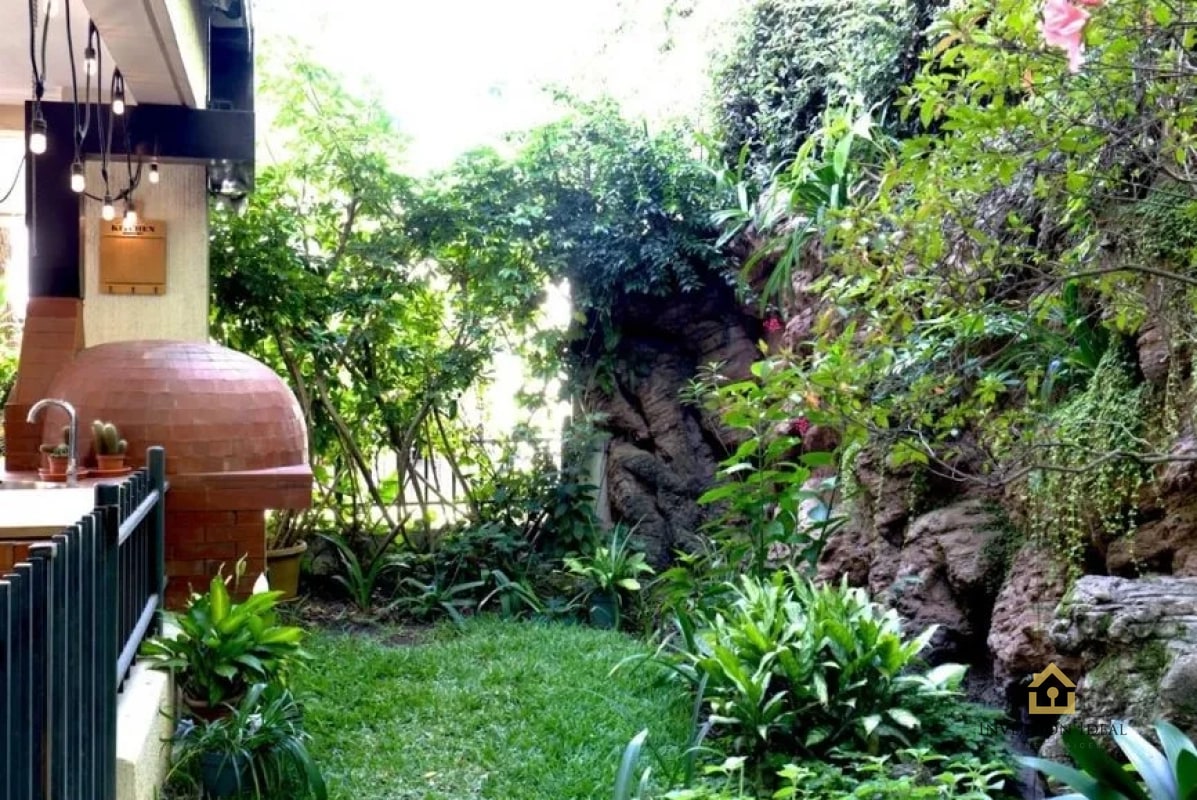 Vendo casa exclusiva en Condominio El Jardín de la Fuente  Zona 14 - 2