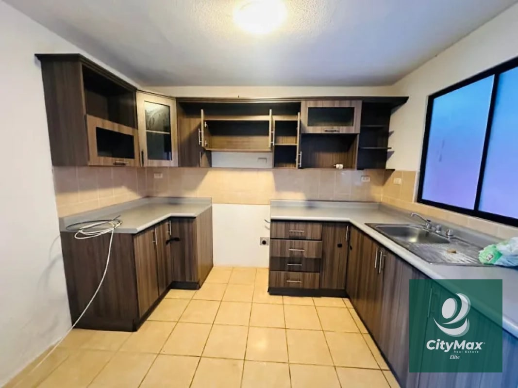 CASA EN VENTA - CONDOMINIO CAÑADAS DE SAN JOSE - 4