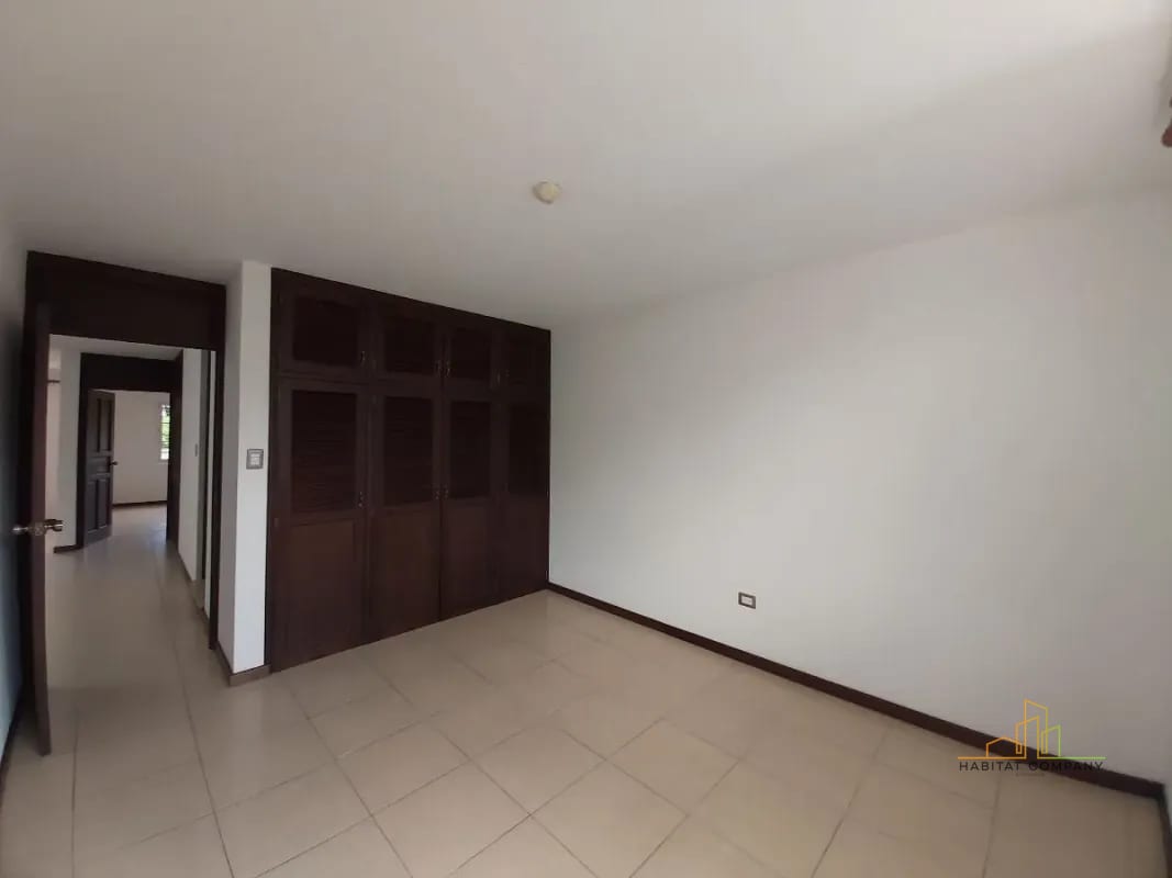 Casa en Renta Km 16 CES, Calle de Olmeca, Condominio Santa Mónica, Fraijanes, (3 Dorm) — Casa en Alquiler en km 16-20, Carretera a El Salvador, Guatemala, Ciudad — foto 3 de 6