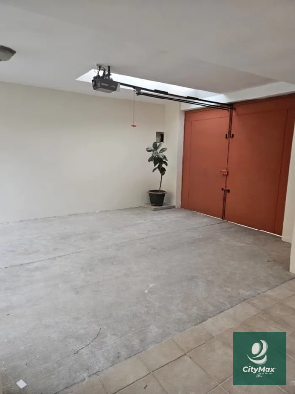 CASA EN VENTA – COLONIA EL MAESTRO, ZONA 15 - 8