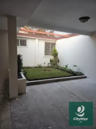 CASA EN VENTA – COLONIA EL MAESTRO, ZONA 15 — Casa en Venta en Colonia El Maestro, Zona 15, Guatemala, Ciudad — miniatura 7 de 9