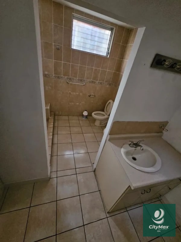 CASA EN VENTA – COLONIA EL MAESTRO, ZONA 15 - 2