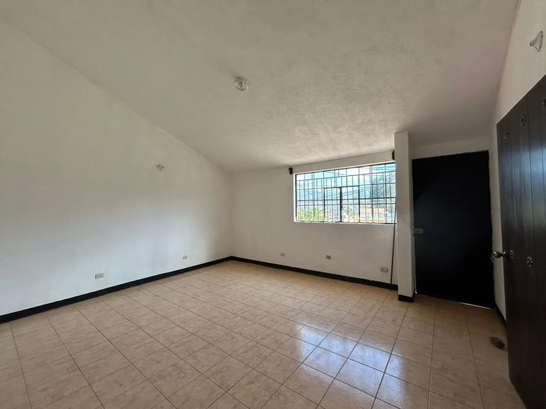 Casa en venta en San Pedro las Huertas a 10 minutos de Antigua Guatemala — Casa en Venta en San Pedro Las Huertas, Antigua, Sacatepéquez — foto 5 de 17