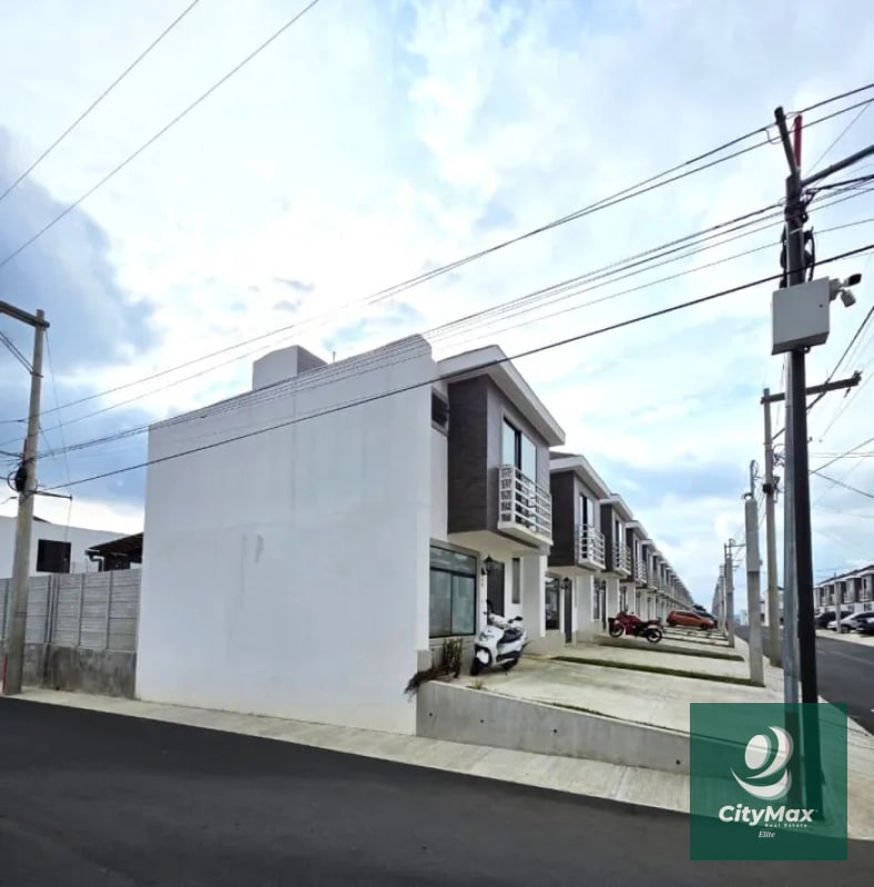 CASA EN VENTA - FORET DE ARRAZOLA - 7