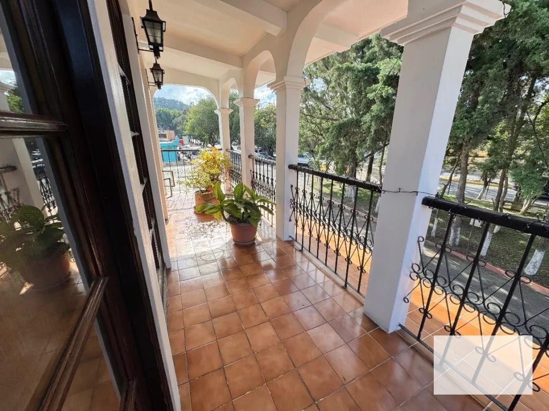 Casa 5 dormitorios en venta en Colonia Lourdes Zona 16 — Casa en Venta en Zona 16, Guatemala, Ciudad — foto 12 de 14