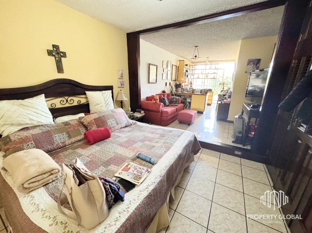 Casa 5 dormitorios en venta en Colonia Lourdes Zona 16 - 5