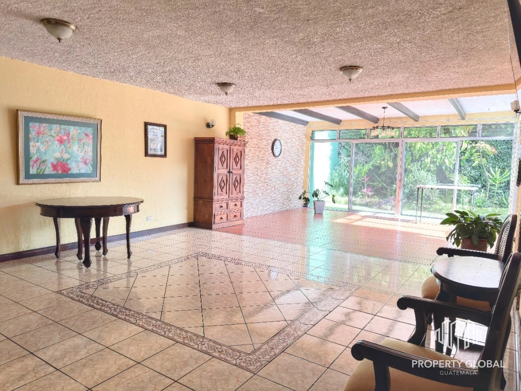 Casa 5 dormitorios en venta en Colonia Lourdes Zona 16 - 4
