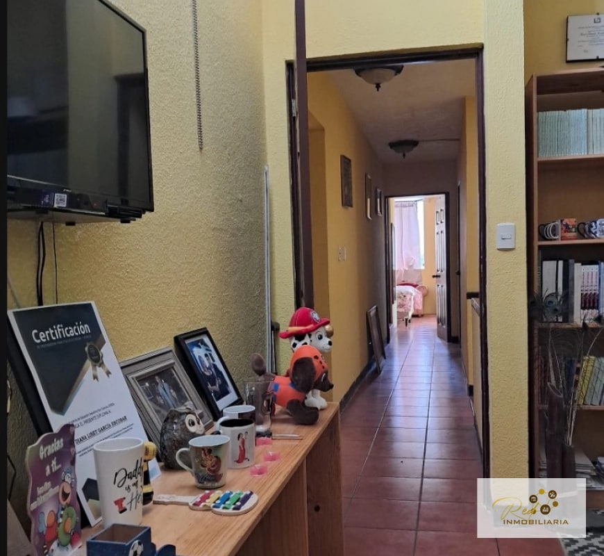 🏡 VENDO CASA EN CIUDAD SAN CRISTÓBAL 📍 Ubicada sobre el boulevard principal, dentro de condominio - 12