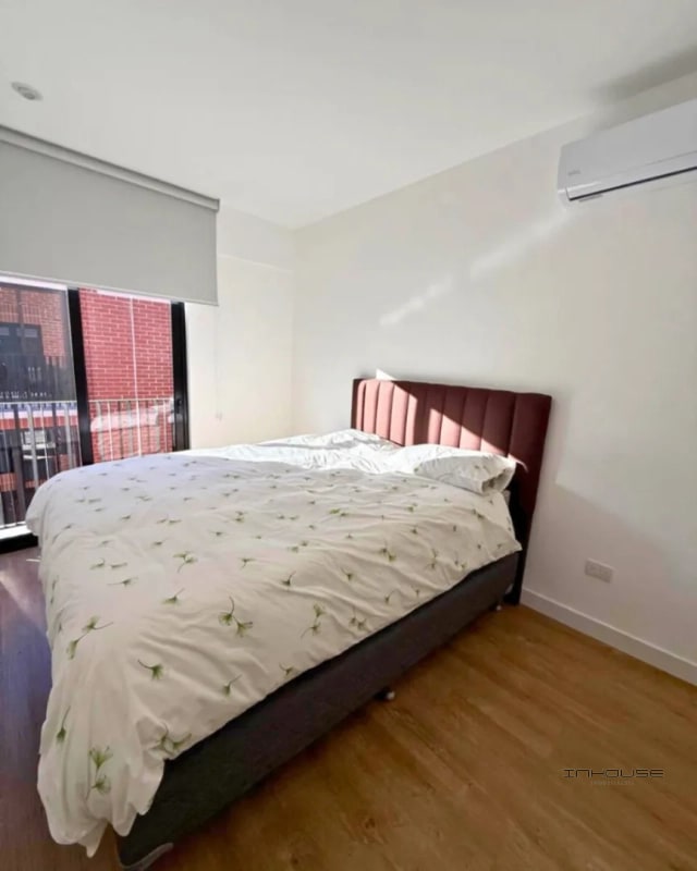 CASA EN VENTA ZONA 13 IRIDIA DE ESQUINA - 11