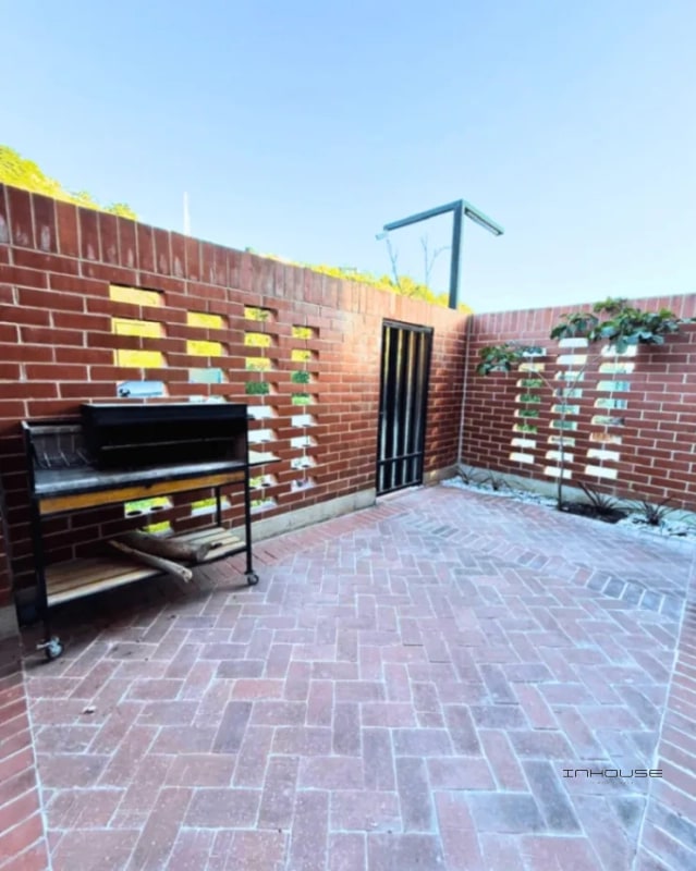 CASA EN VENTA ZONA 13 IRIDIA DE ESQUINA - 10