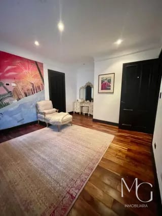 VENDO ESPECTACULAR CASA, CONDOMINIO LA ESPAÑOLA, KM 14.5, CAES — Casa en Venta en La Española, Carretera a El Salvador, Guatemala, Ciudad — miniatura 7 de 13