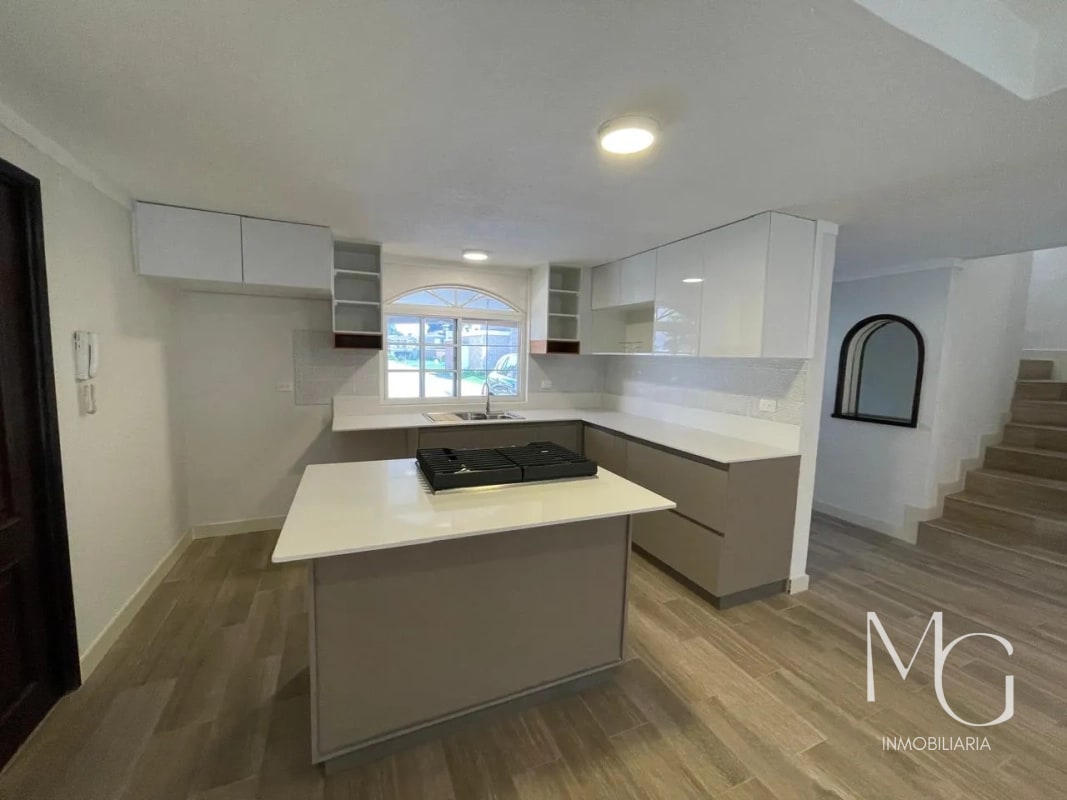 Venta de Casa en condominio Santa Anita 2, Km. 18.6 Carretera a San José Pinula. - 12