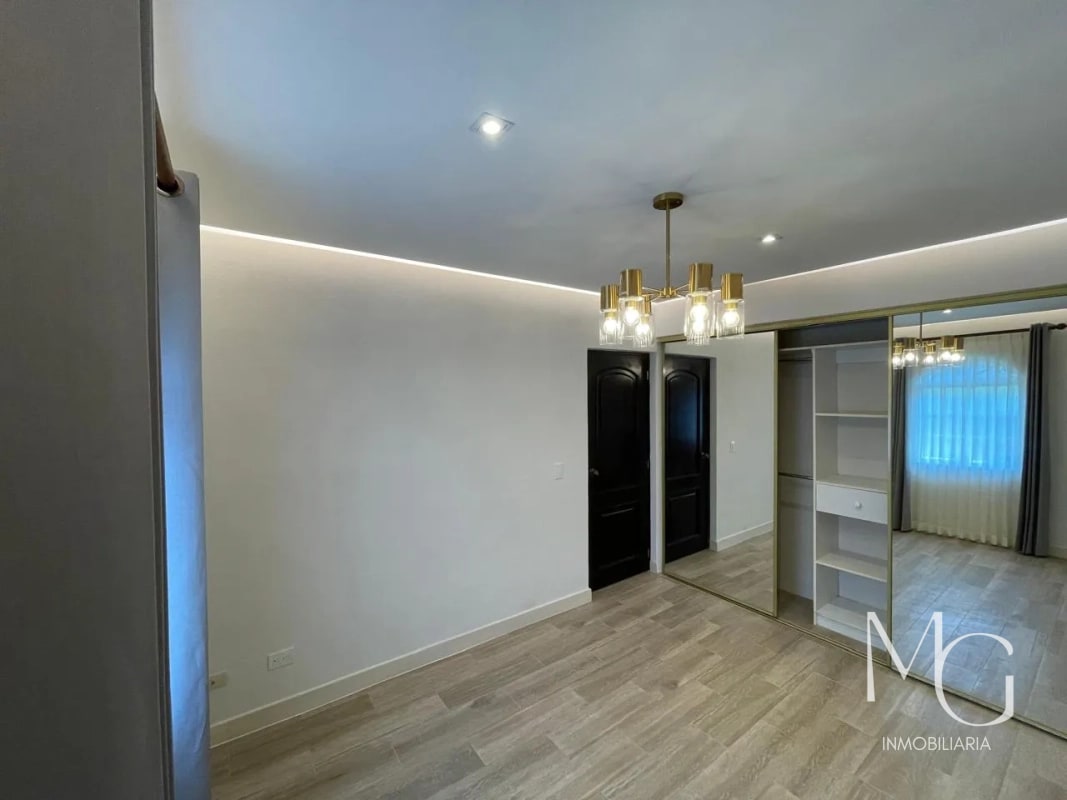 Venta de Casa en condominio Santa Anita 2, Km. 18.6 Carretera a San José Pinula. - 5