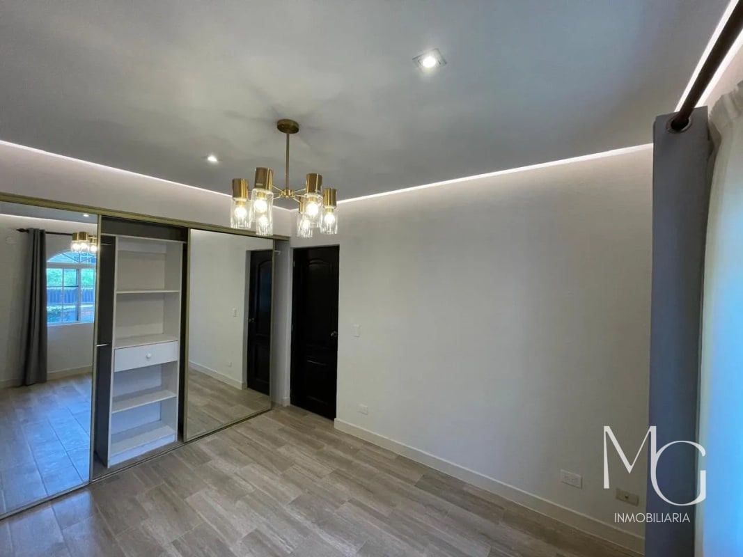 Venta de Casa en condominio Santa Anita 2, Km. 18.6 Carretera a San José Pinula. - 3