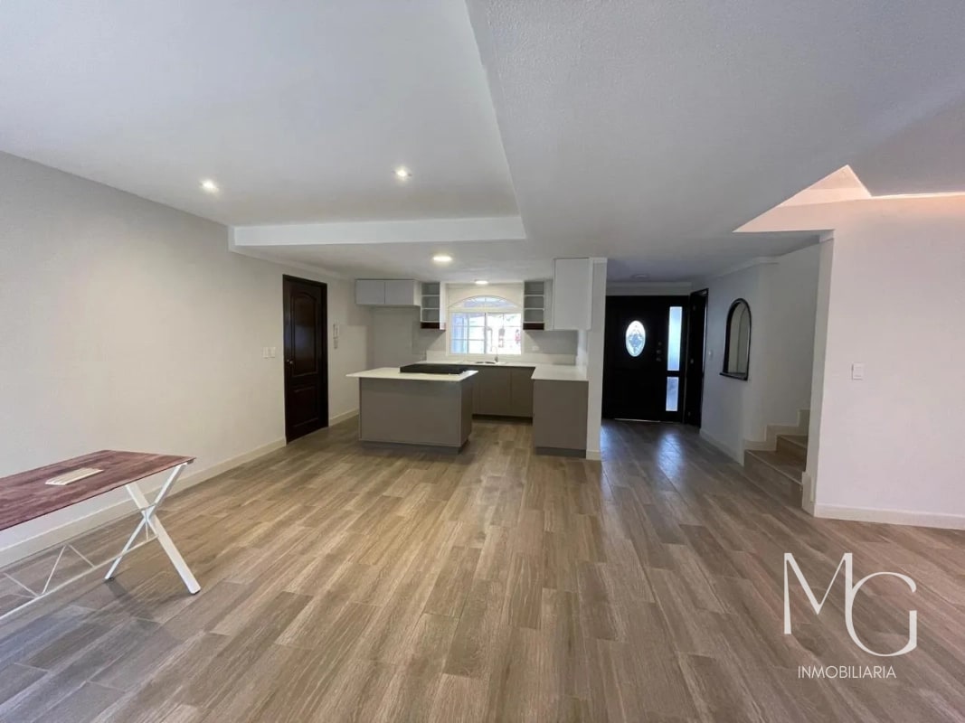 Venta de Casa en condominio Santa Anita 2, Km. 18.6 Carretera a San José Pinula. - 2