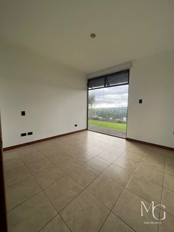 SE VENDE CASA CAES km 20.5 LA FORESTA - 9