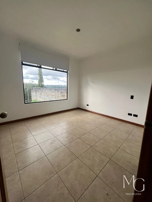 SE VENDE CASA CAES km 20.5 LA FORESTA - 6
