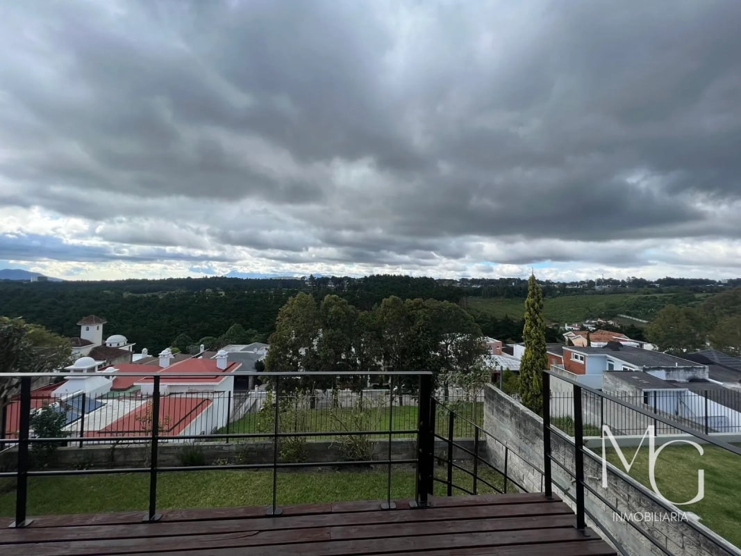 SE VENDE CASA CAES km 20.5 LA FORESTA - 2