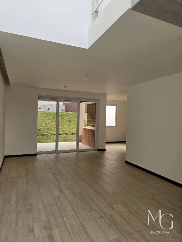 EN VENTA HERMOSA CASA PARA ESTRENAR, TRIVENTO DE SAN VICENTE, CAES - 13