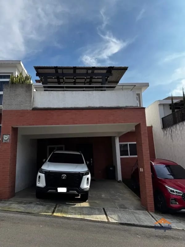 Casa en Venta Km. 22.5 CAES Villa Capelo — Casa en Venta en km 21-25, Carretera a El Salvador, Guatemala, Ciudad — foto 1 de 17