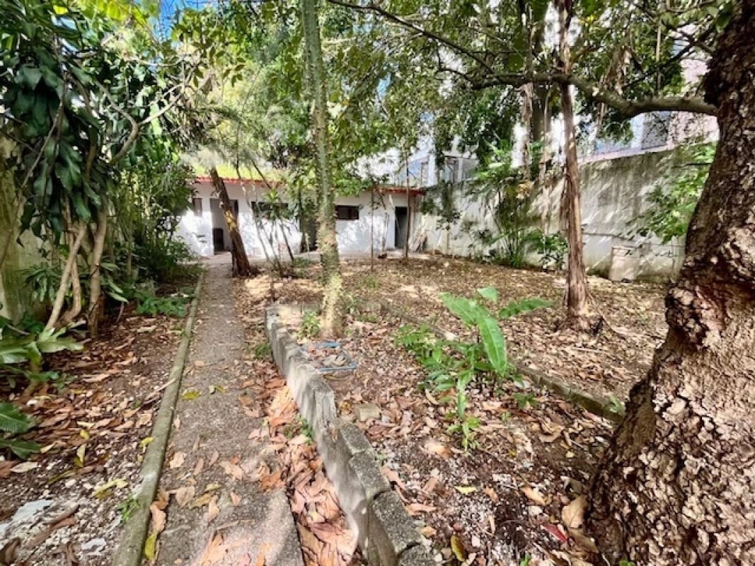 Zona 14 La Villa Vendo propiedad dentro de condominio vivienda u oficinas — Casa en Venta en Zona 14, Guatemala, Ciudad — foto 3 de 6