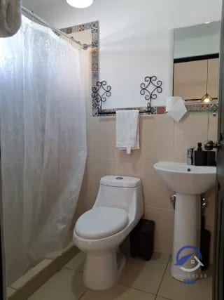 Casa en venta en Barrio Las Campanas, San Pedro Las Huertas, Sacatepéquez — Casa en Venta en San Pedro Sacatepéquez, Sacatepéquez — miniatura 6 de 15