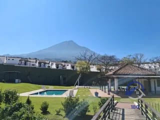 Casa en venta en Barrio Las Campanas, San Pedro Las Huertas, Sacatepéquez — Casa en Venta en San Pedro Sacatepéquez, Sacatepéquez — miniatura 4 de 15