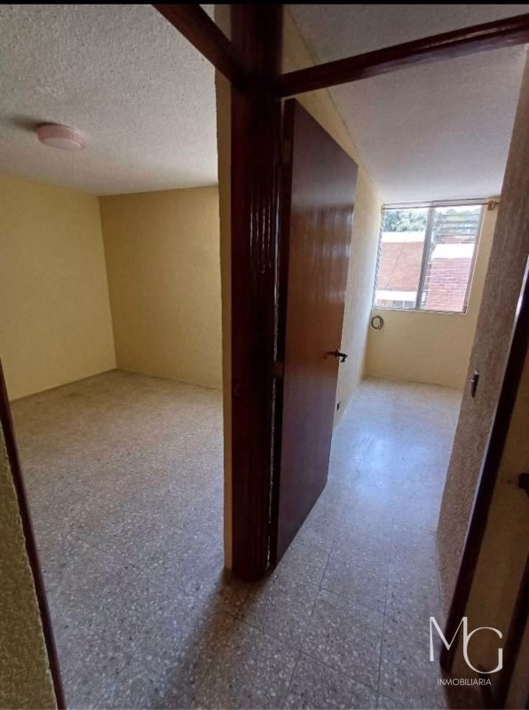 Casa en renta en zona 16 - 6